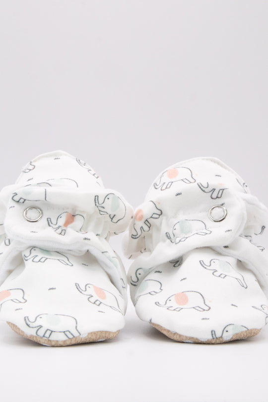White Elephant Print - Baby Booties That Stay On with Non-Slip Soles | Snugabugz